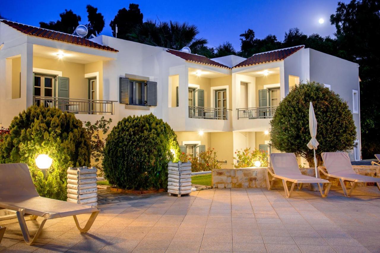 Iphigenia Mythic Retreat Apartment แอร์ซอนิสซอส ภายนอก รูปภาพ