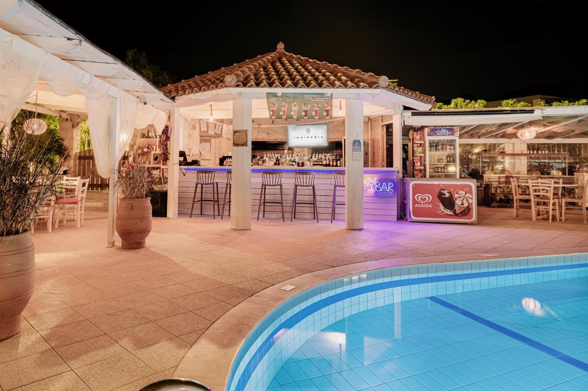 Iphigenia Mythic Retreat Apartment แอร์ซอนิสซอส ภายนอก รูปภาพ