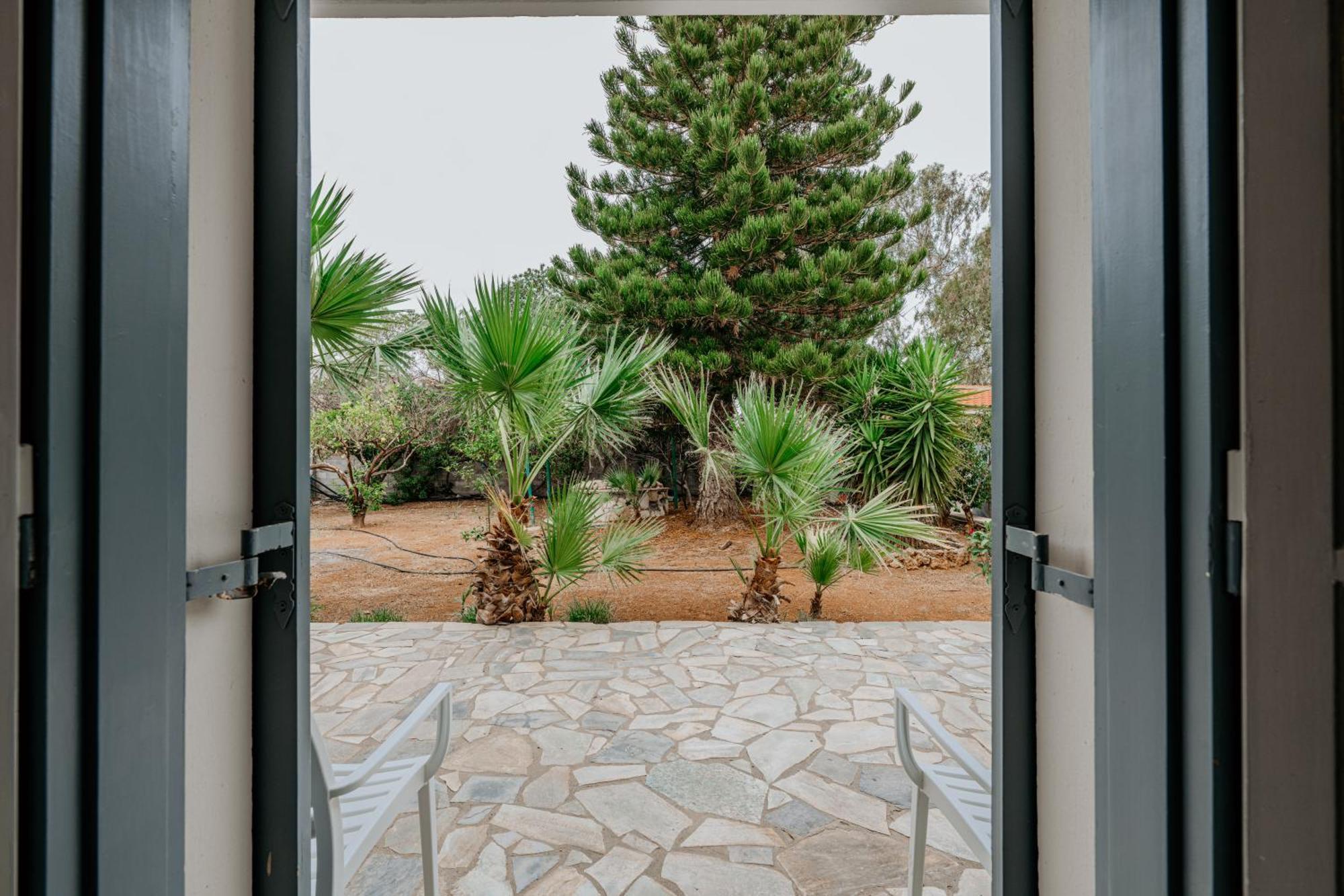 Iphigenia Mythic Retreat Apartment แอร์ซอนิสซอส ภายนอก รูปภาพ