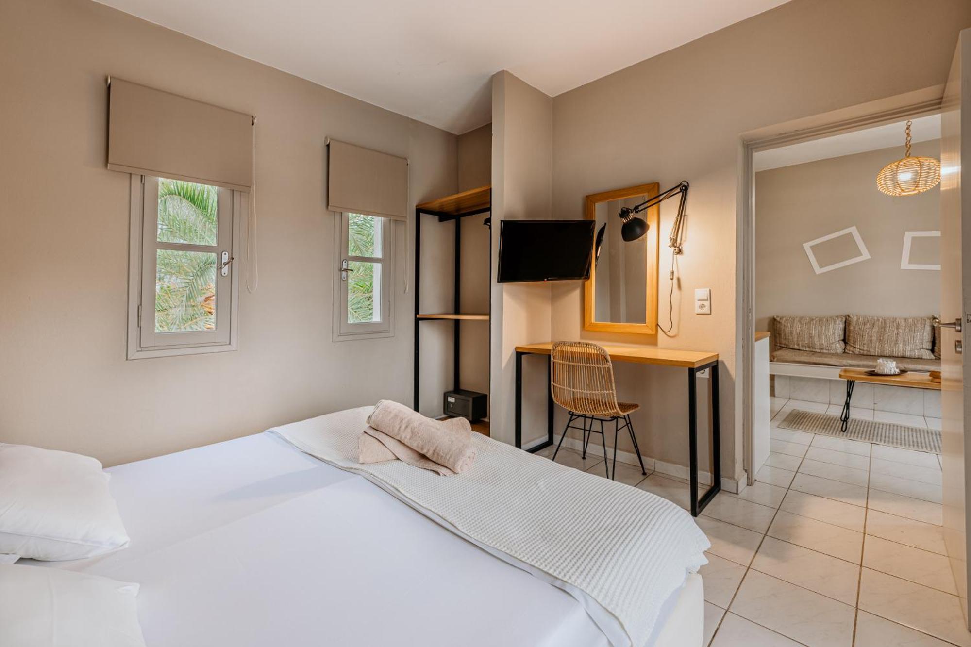 Iphigenia Mythic Retreat Apartment แอร์ซอนิสซอส ภายนอก รูปภาพ