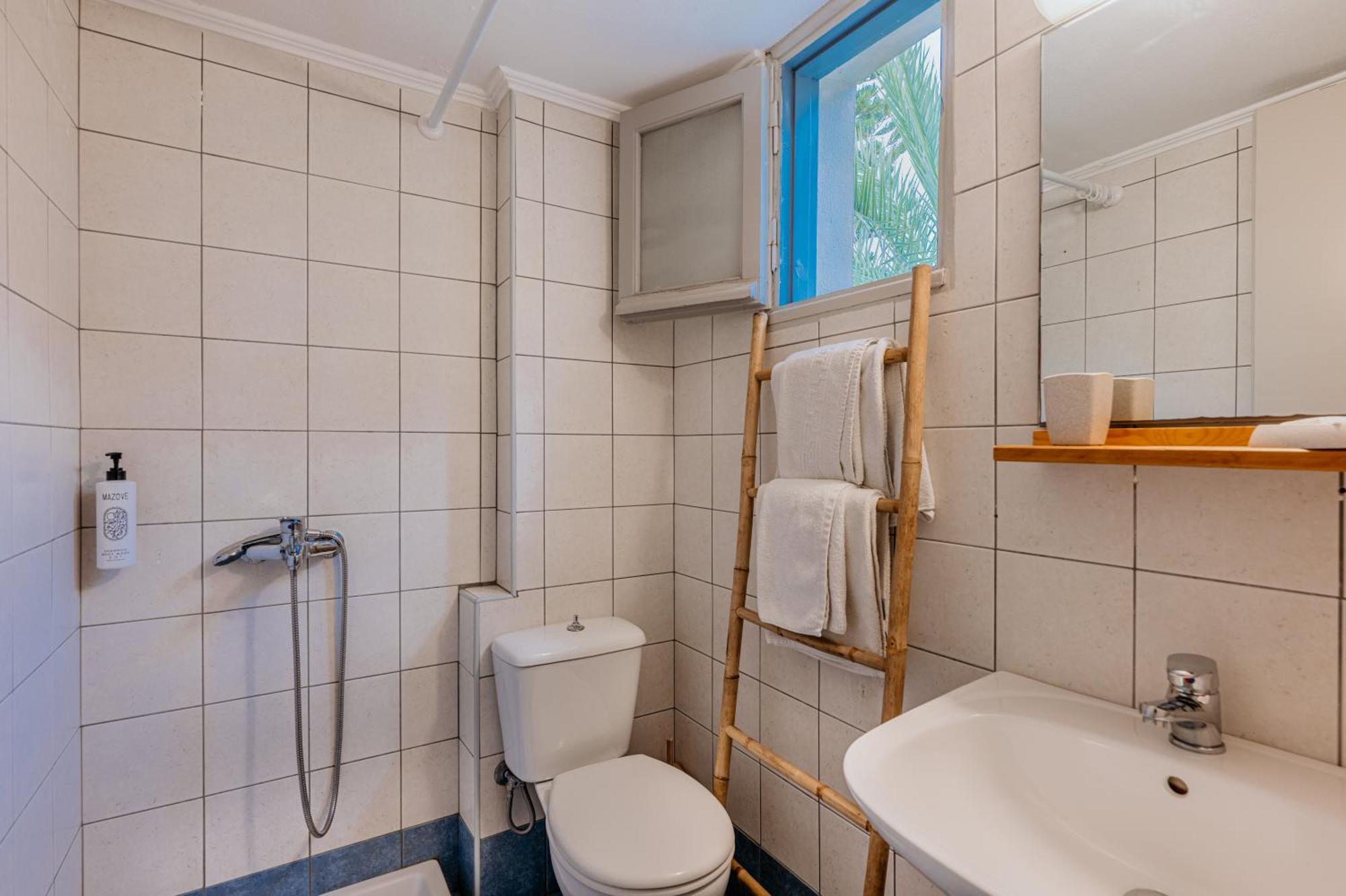 Iphigenia Mythic Retreat Apartment แอร์ซอนิสซอส ภายนอก รูปภาพ